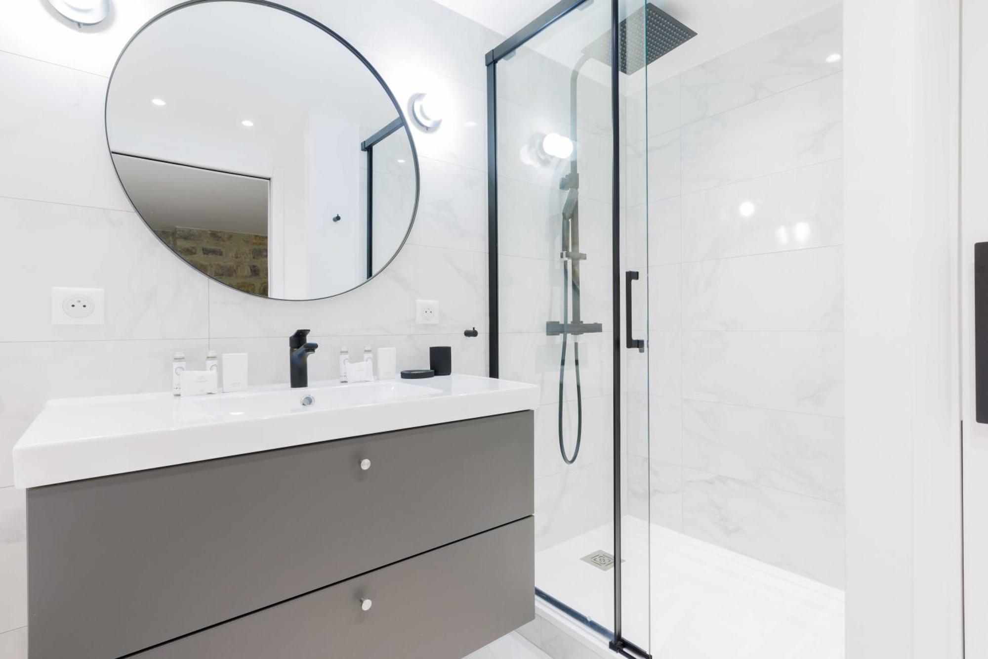 Exceptionnel Duplex A Proximite De Montmartre! Lejlighed Paris Eksteriør billede